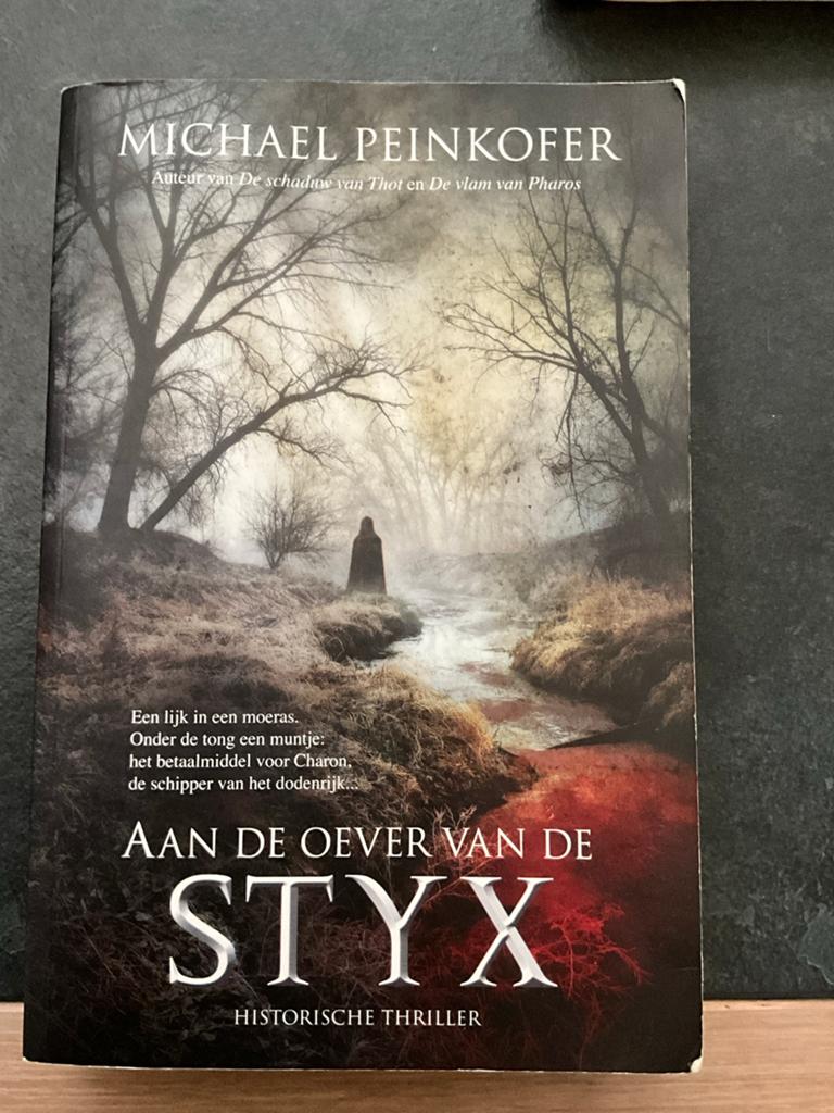 Aan de Oever van de Styx - Michael Peinkofer, Boeken, Ophalen of Verzenden, Gelezen, Europa overig