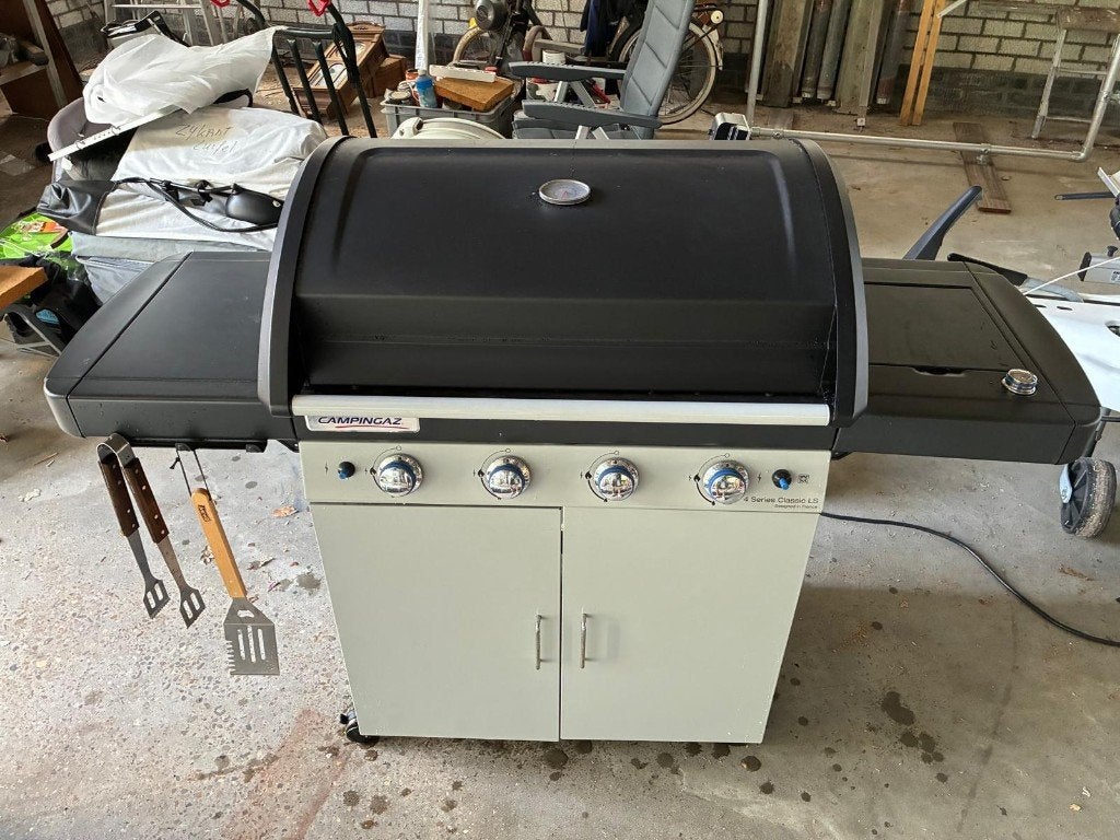 Campingaz 4 Series Classic LS gasbarbecue — 4 branders, Ophalen, Zo goed als nieuw, Campinggaz