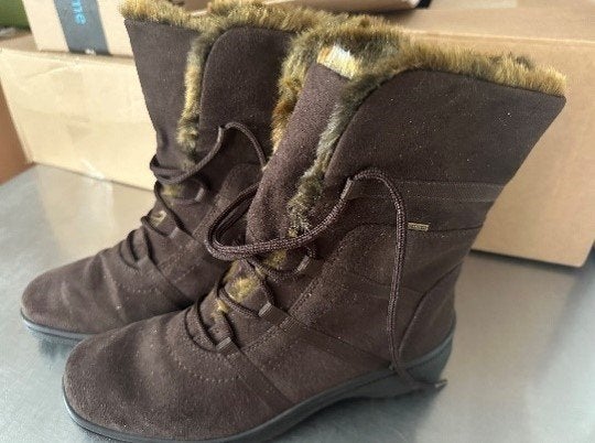 dames winterlaarzen 38,5, Ophalen of Verzenden, Zo goed als nieuw, Zwart, Lage of Enkellaarzen