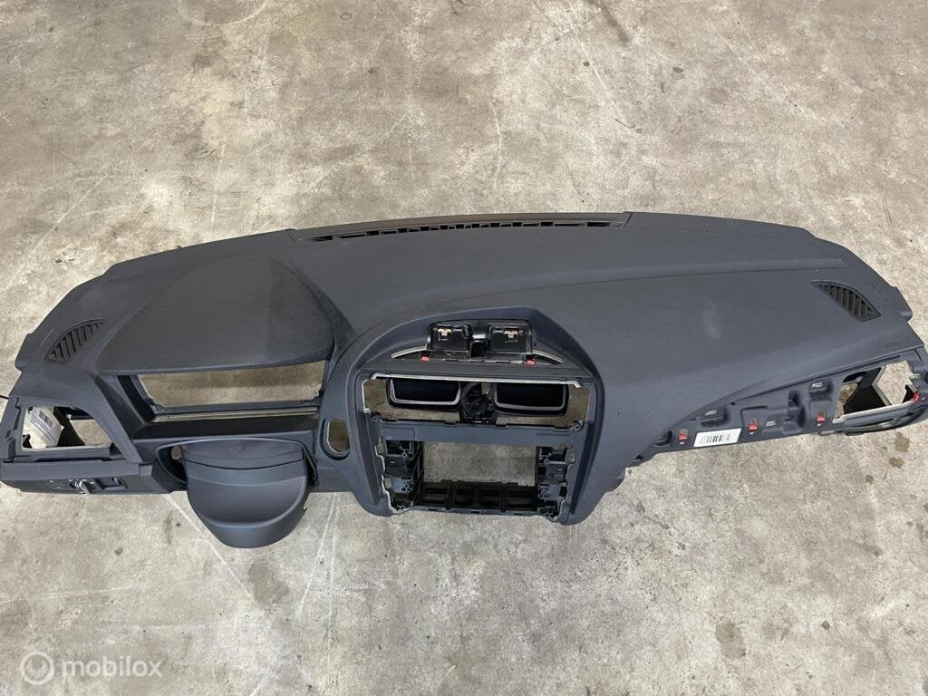 Dashboard  zwart BMW 1-serie F20-F21  ('11->) 51459270595, Gebruikt, Ophalen of Verzenden, BMW