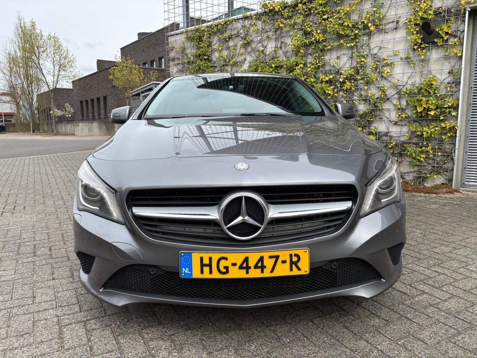 Mercedes-Benz CLA 2.1 CDI Cla200 Sh.br. 7G-DCT 2015 Grijs, Auto's, Mercedes-Benz, CLA, 136 pk, 4 cilinders, Origineel Nederlands