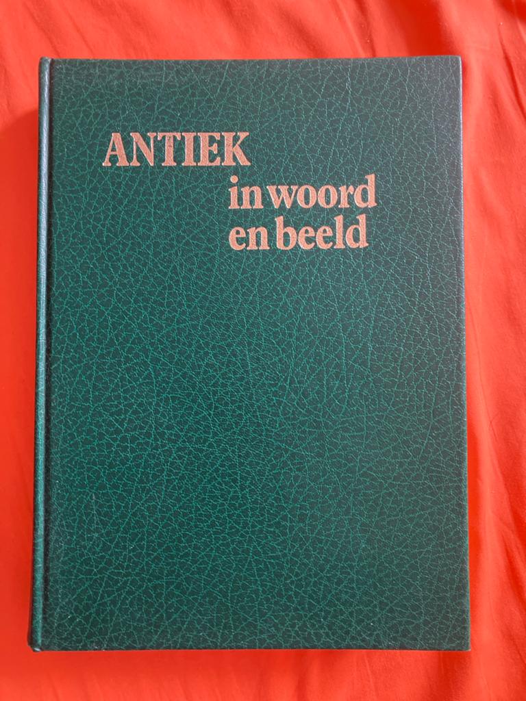 Antiek in woord en beeld - Anton van Oirschot, Ophalen of Verzenden, Gelezen