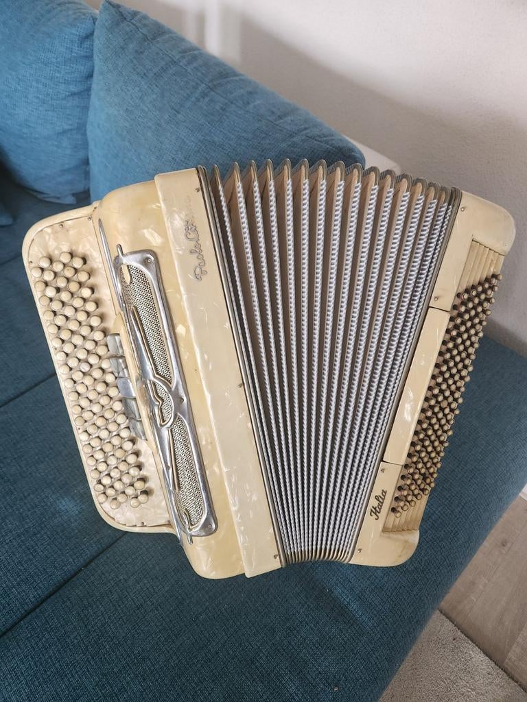 Playback accordeon met mp3 Super saund geluid, Muziek en Instrumenten, Accordeons, Ophalen of Verzenden, Zo goed als nieuw, Overige merken