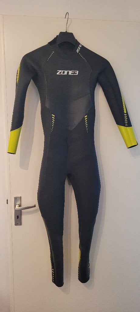 Triathlon Wetsuit Zone3 Advance, Ophalen, Grijs, Gedragen, Algemeen
