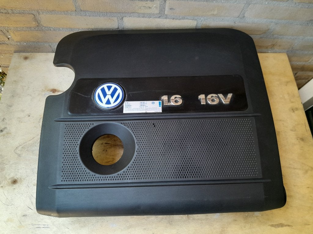 Motorplaat + Luchtfilter + Logo's -Origineel - VW Golf 4 1.6, Verzenden, Gebruikt, Volkswagen