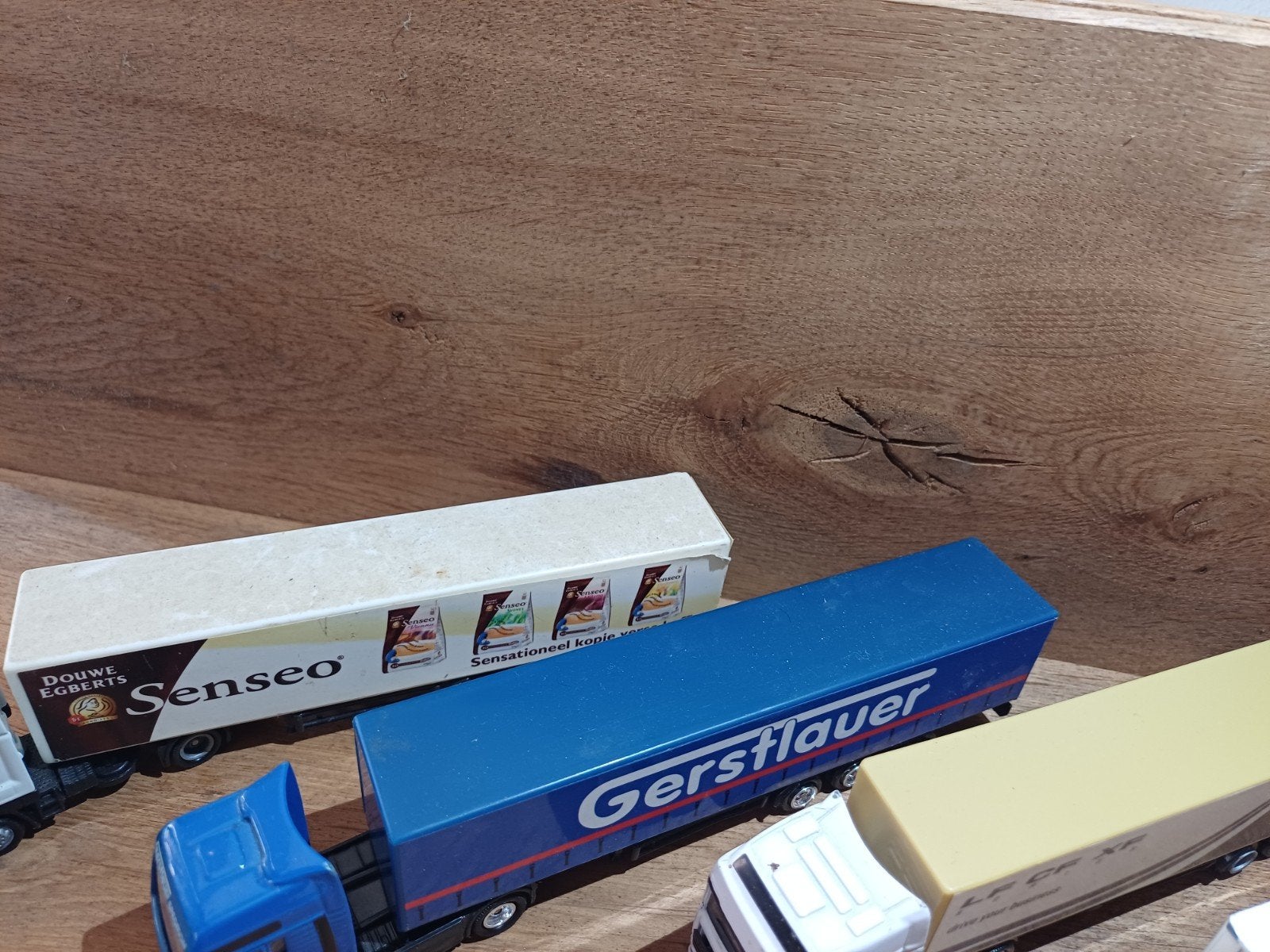 lotje 1:87 trucks, Ophalen of Verzenden, Gebruikt