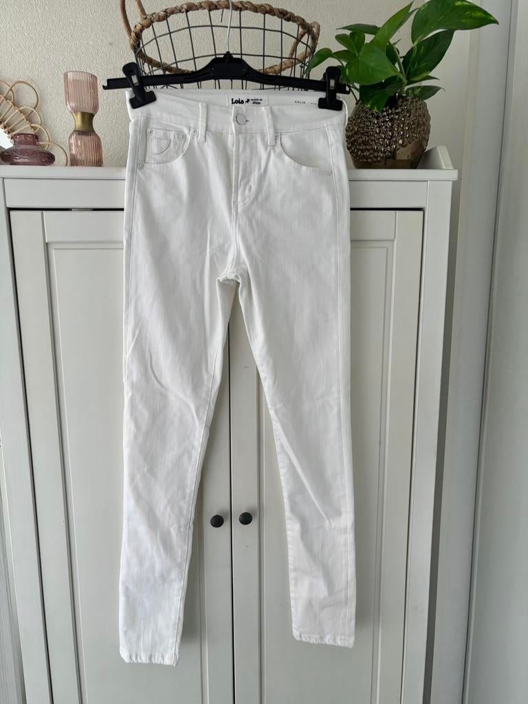 Lois jeans maat 26 model Celia, Wit, Ophalen of Verzenden, Zo goed als nieuw, Maat 34 (XS) of kleiner