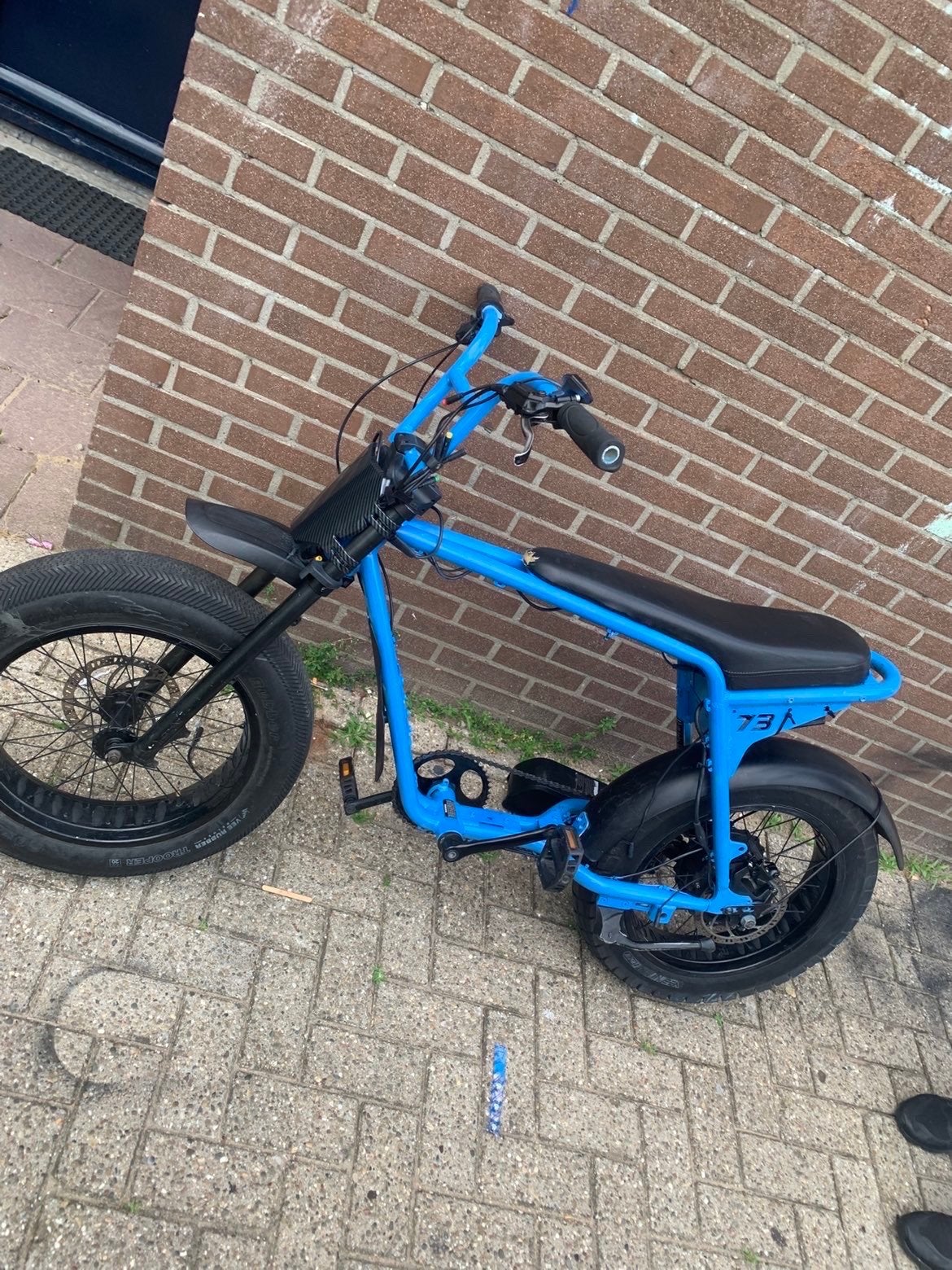 Super73 Z1 E-bike - Blauw, Fietsen en Brommers, Elektrische fietsen, Gebruikt, Minder dan 47 cm, 30 tot 50 km per accu, Ophalen