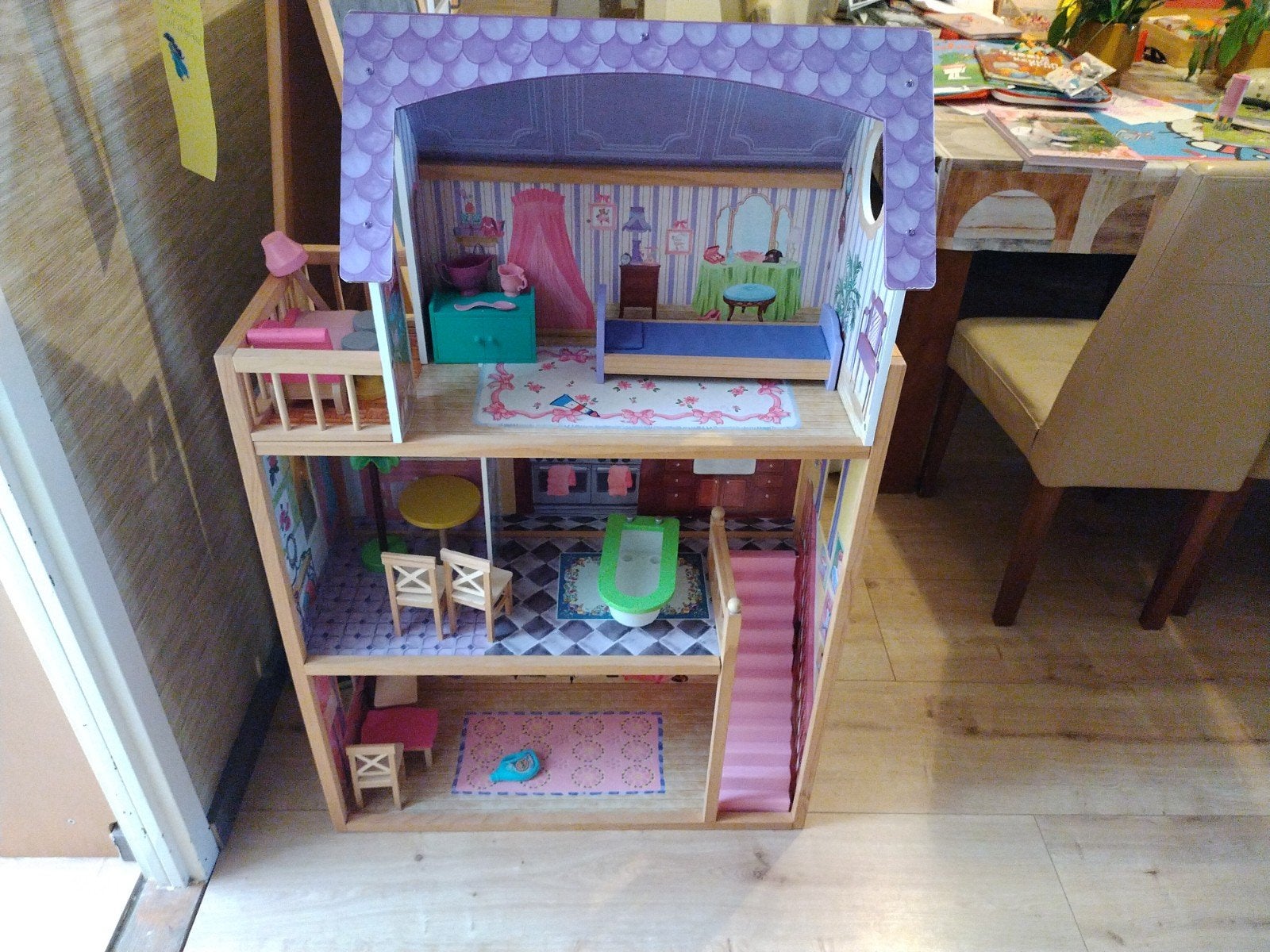 Groot Houten Poppenhuis met Meubels, Ophalen, Jongen of Meisje
