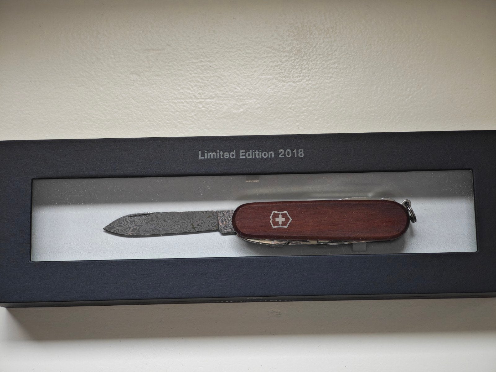 Victorinox Limited Edition 2018 Zakmes Damast, Ophalen of Verzenden, Nieuw