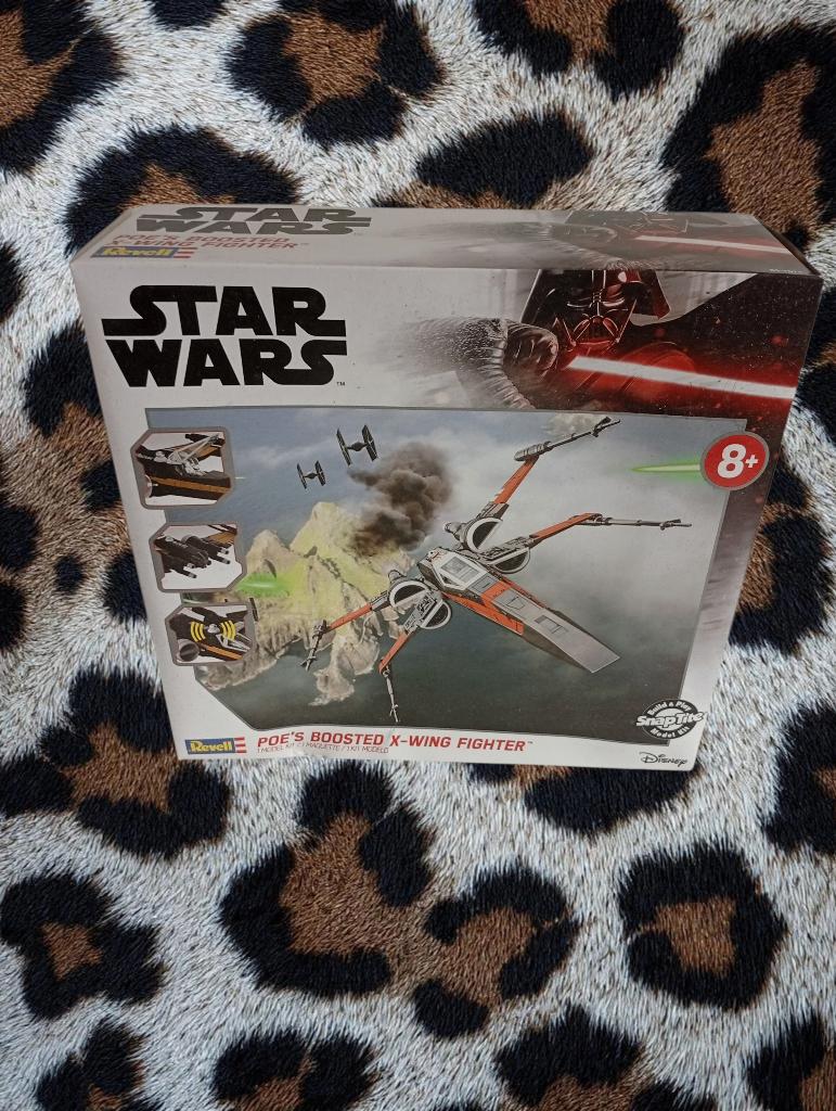 Revell Star Wars Poe's Boosted X Wing Fighter, Verzamelen, Star Wars, Ophalen of Verzenden, Nieuw, Overige typen