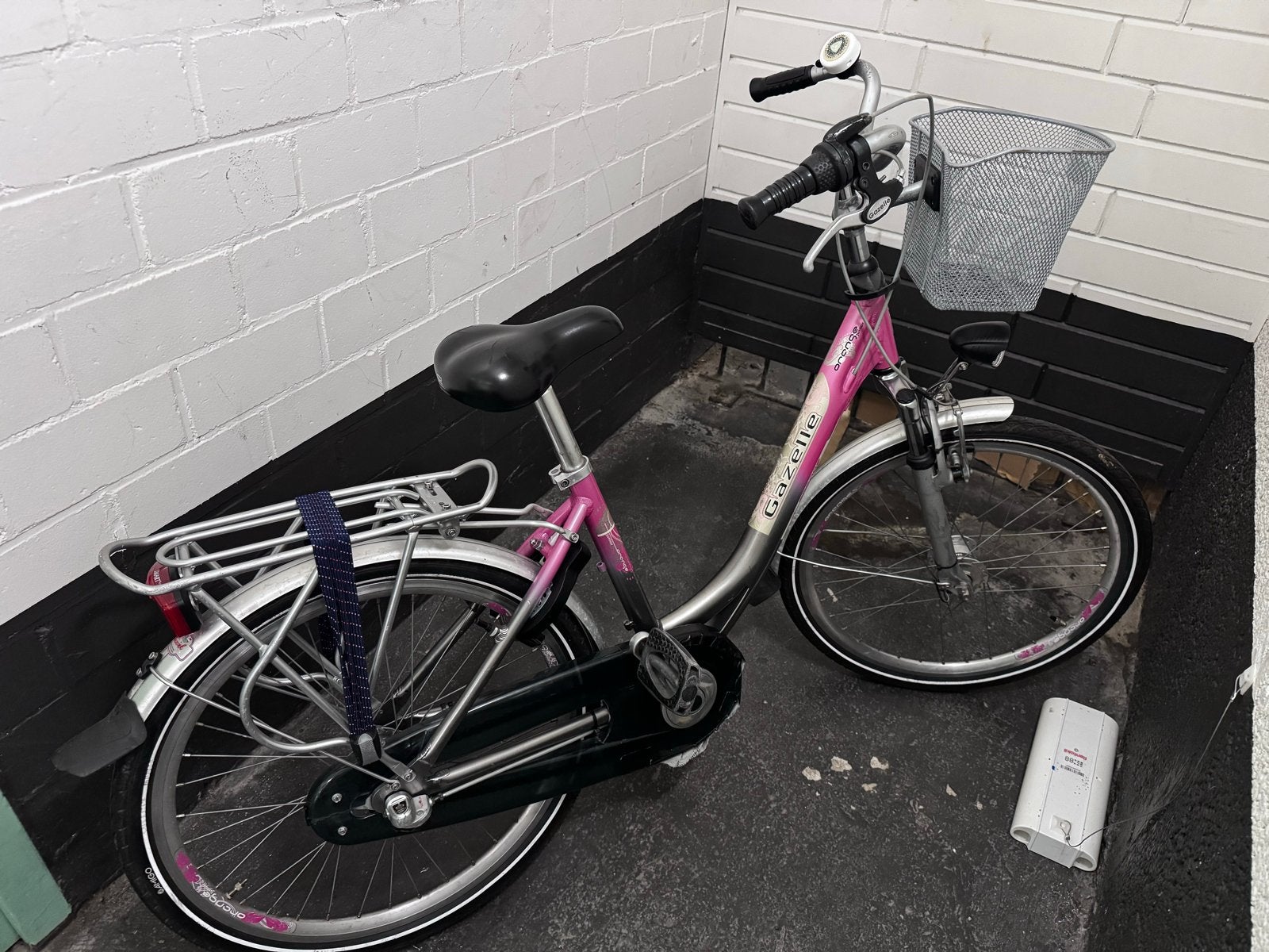 Gazelle Orange Junior Meisjesfiets - 24 inch, Fietsen en Brommers, Ophalen, Velgrem, Handrem, Gebruikt