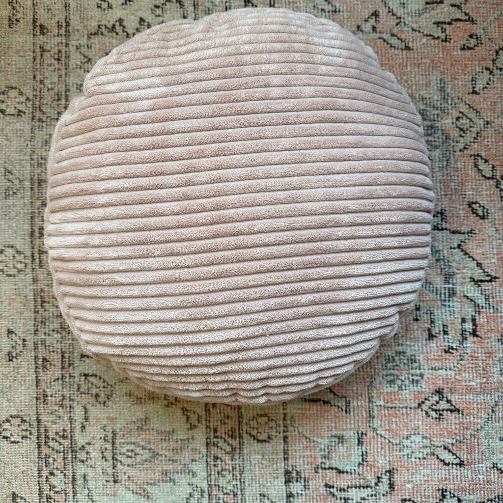 Roze kussen 40x40 velours achtig rib stof, Ophalen of Verzenden, Roze, Vierkant