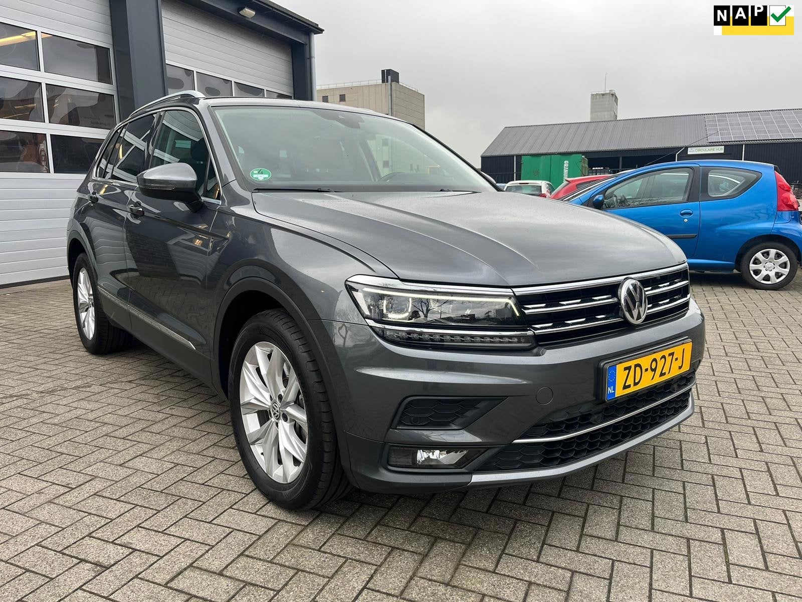 Volkswagen Tiguan 2.0 TSI 4Motion Highline, Auto's, Volkswagen, Automaat, Gebruikt, Euro 6, 1984 cc