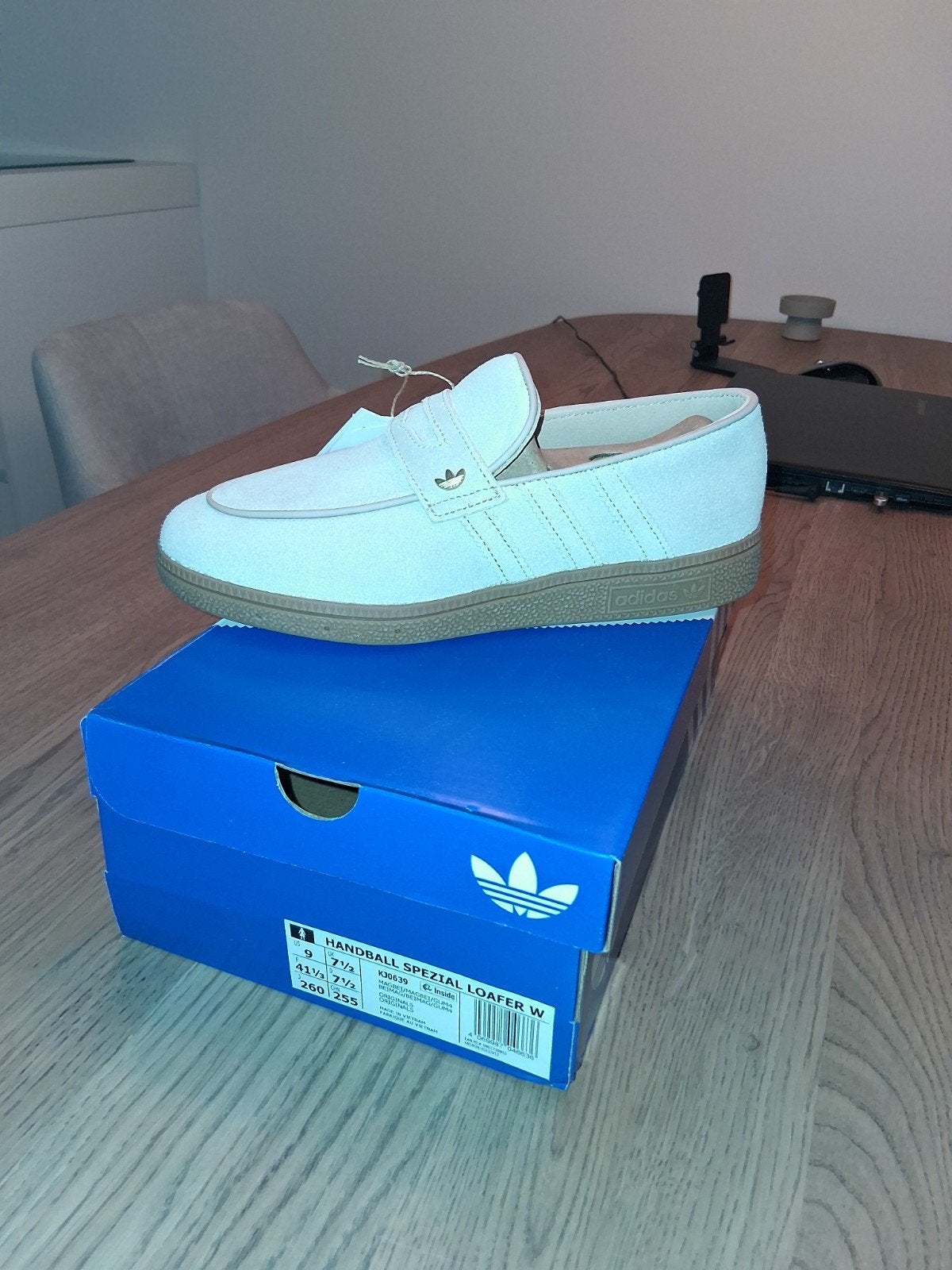 Adidas Handball Spezial Loafer W - Nieuw in doos, Ophalen, Adidas, Nieuw, Instappers