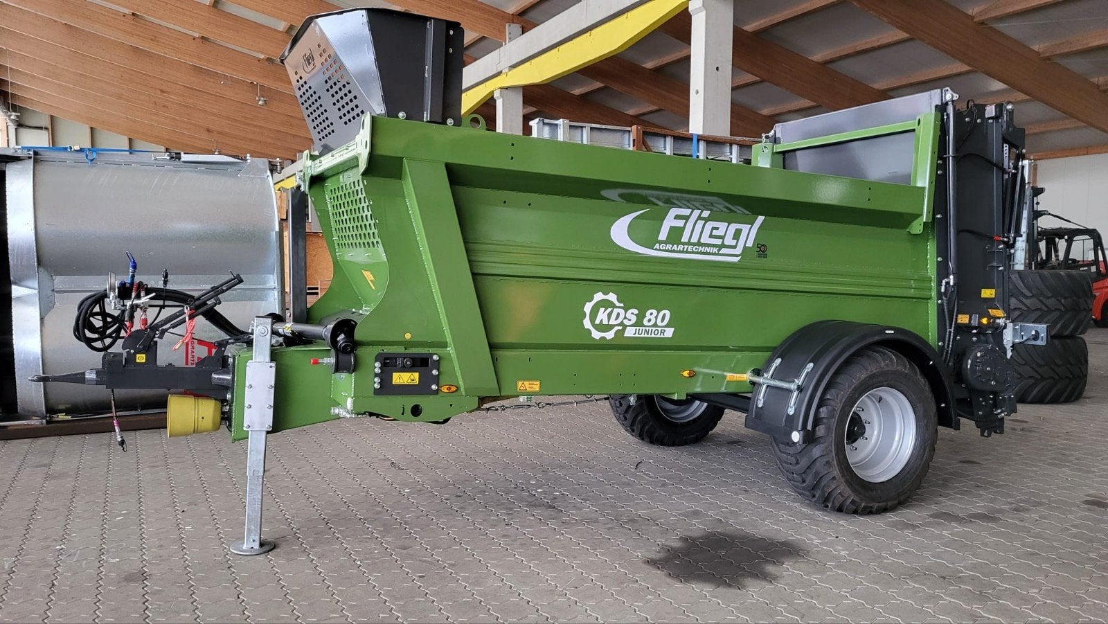 Fliegl KDS80 meststrooier, Zakelijke goederen, Ophalen, Fruitteelt, Gewasbescherming en Bemesting
