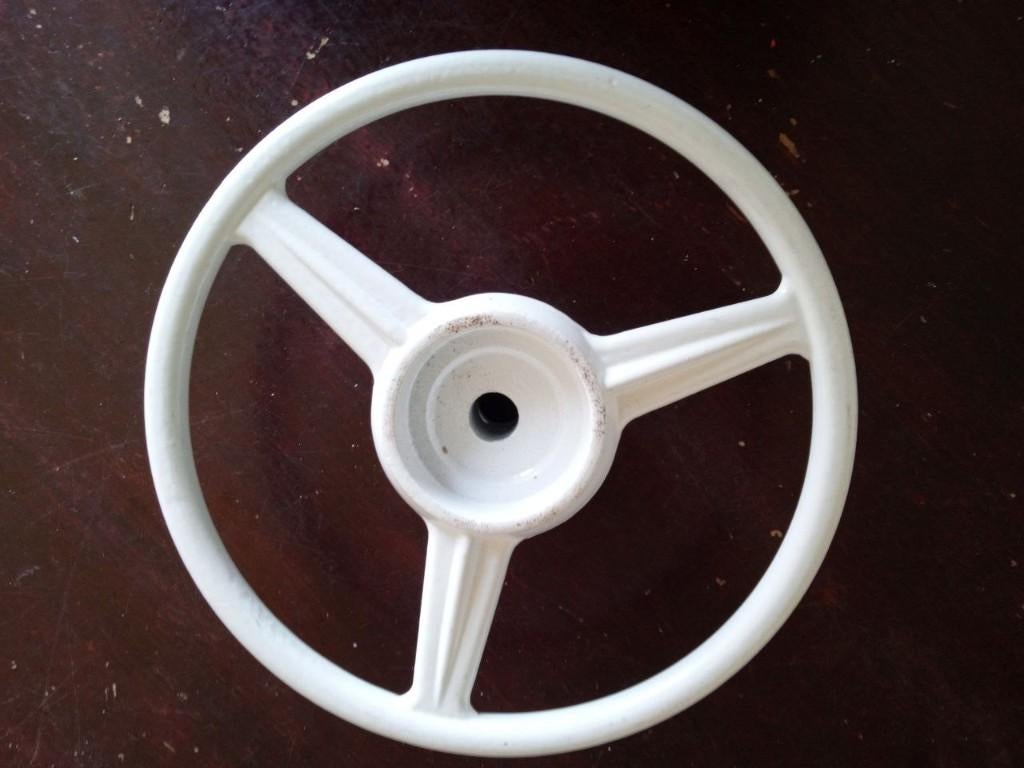 Wit gespoten aluminium stuurtjes voor moskvich trapauto`s, Antiek en Kunst, Ophalen of Verzenden