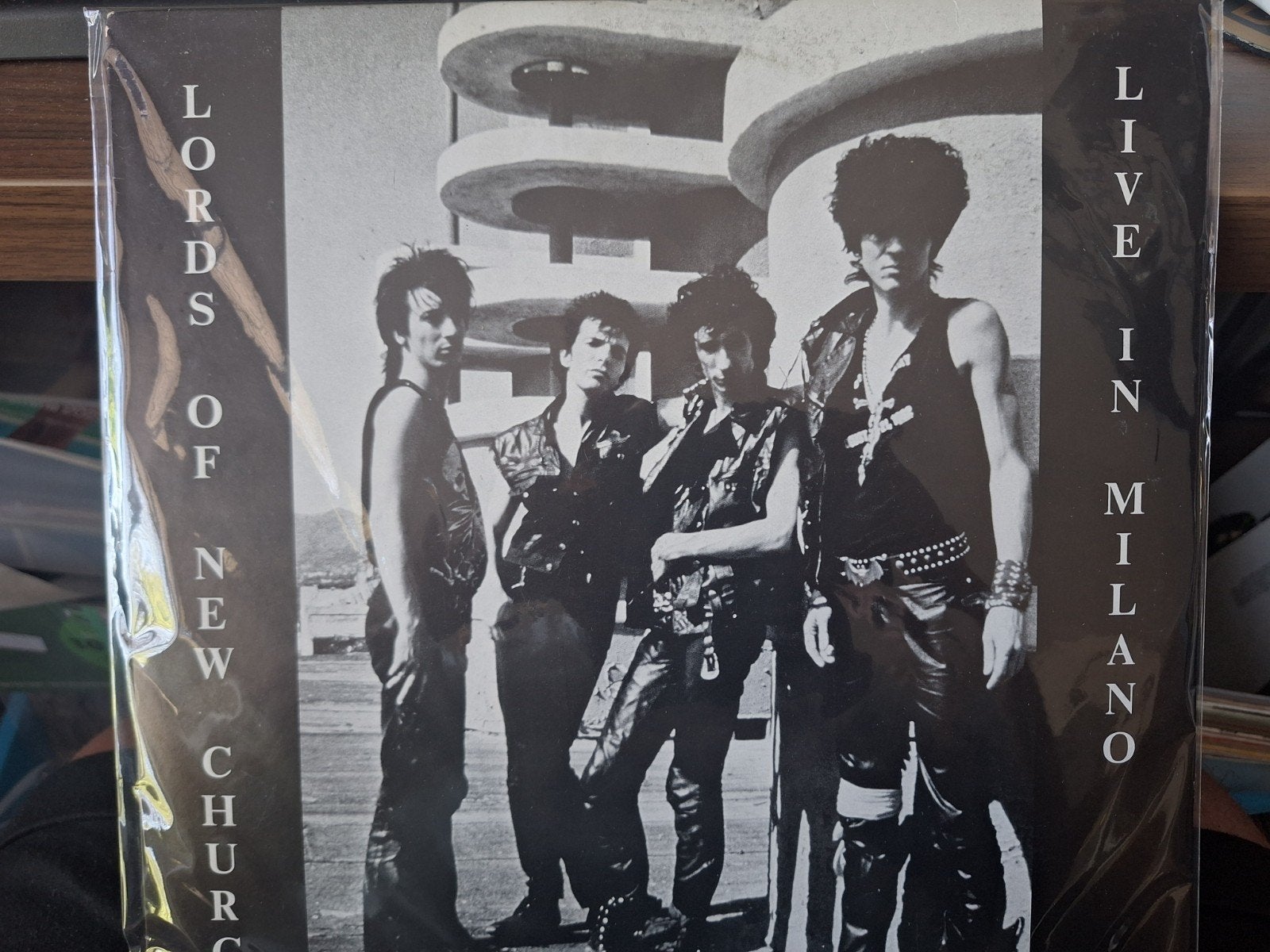 Lords of the church/live in milano, Ophalen of Verzenden, 1970 - 1979, Zo goed als nieuw, 12 inch