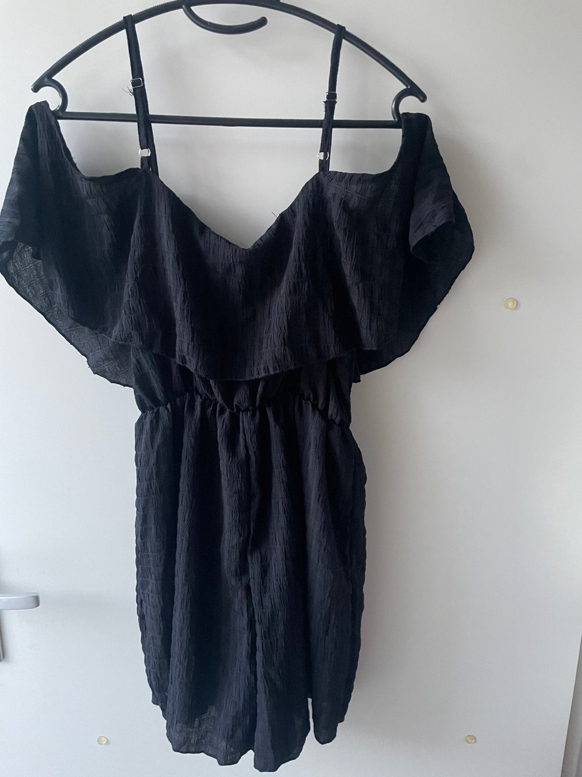Off shoulder jurkje/broekjurkje, Ophalen, Nieuw, Zwart