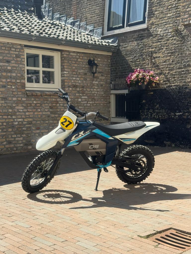 Kinder cross motor CF MOTO CX 5E 2024 - 3 snelheden, 46 km/u, Motoren, Particulier, Nieuw