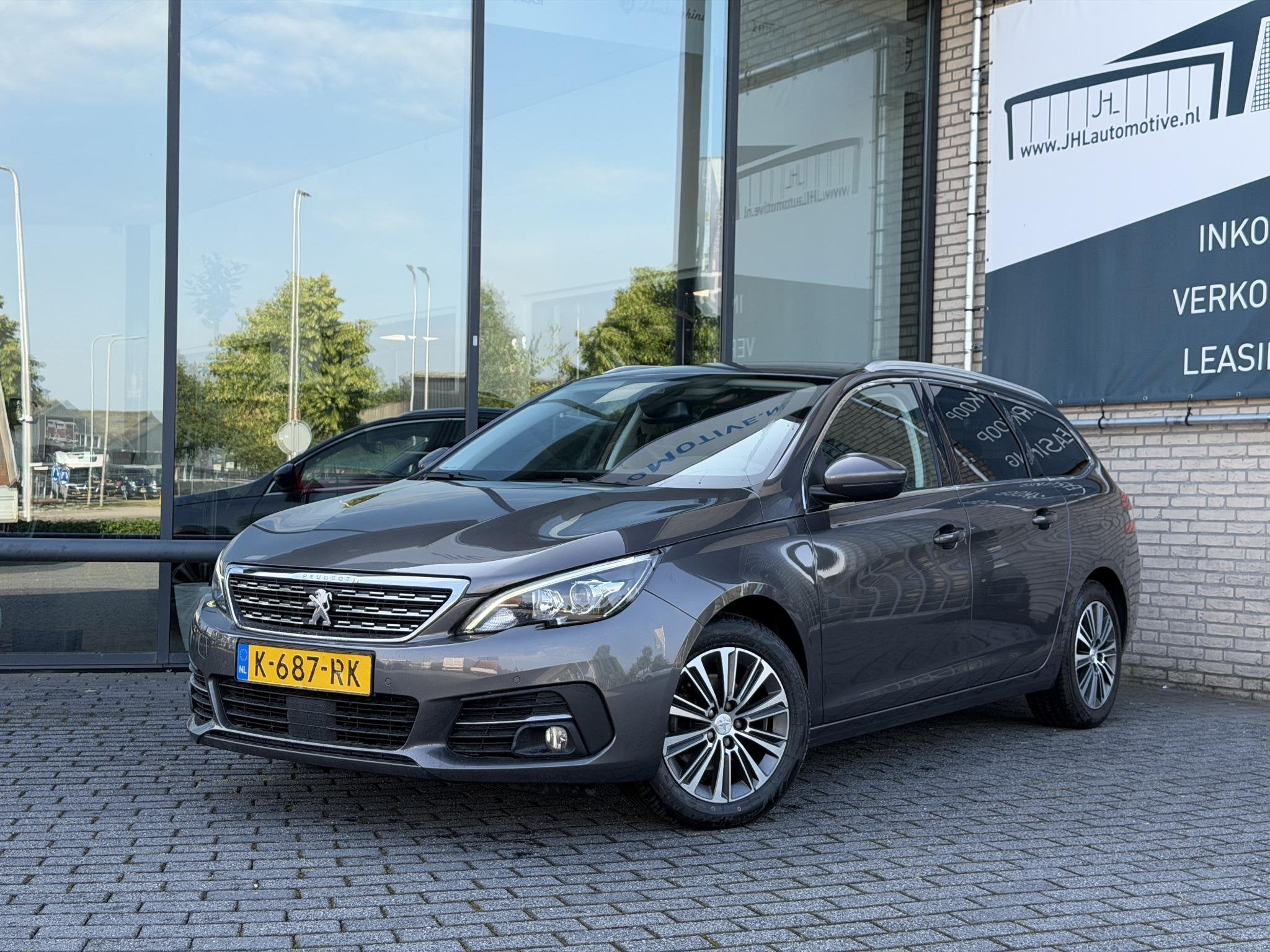 Peugeot 308 SW 1.2*CARPLAY*MASSAGE*VIRTUAL DISP*CAM*NAVI*ECC, Auto's, Voorwielaandrijving, Gebruikt, Euro 6, 1199 cc
