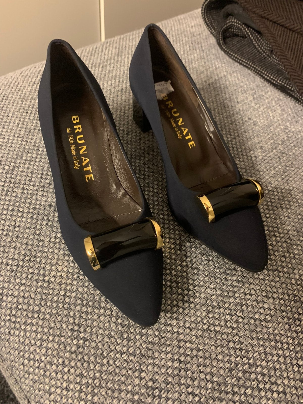 Nieuw blauw leer pumps merk Brunate maat 35,5, Pumps, Blauw, Nieuw, Ophalen of Verzenden