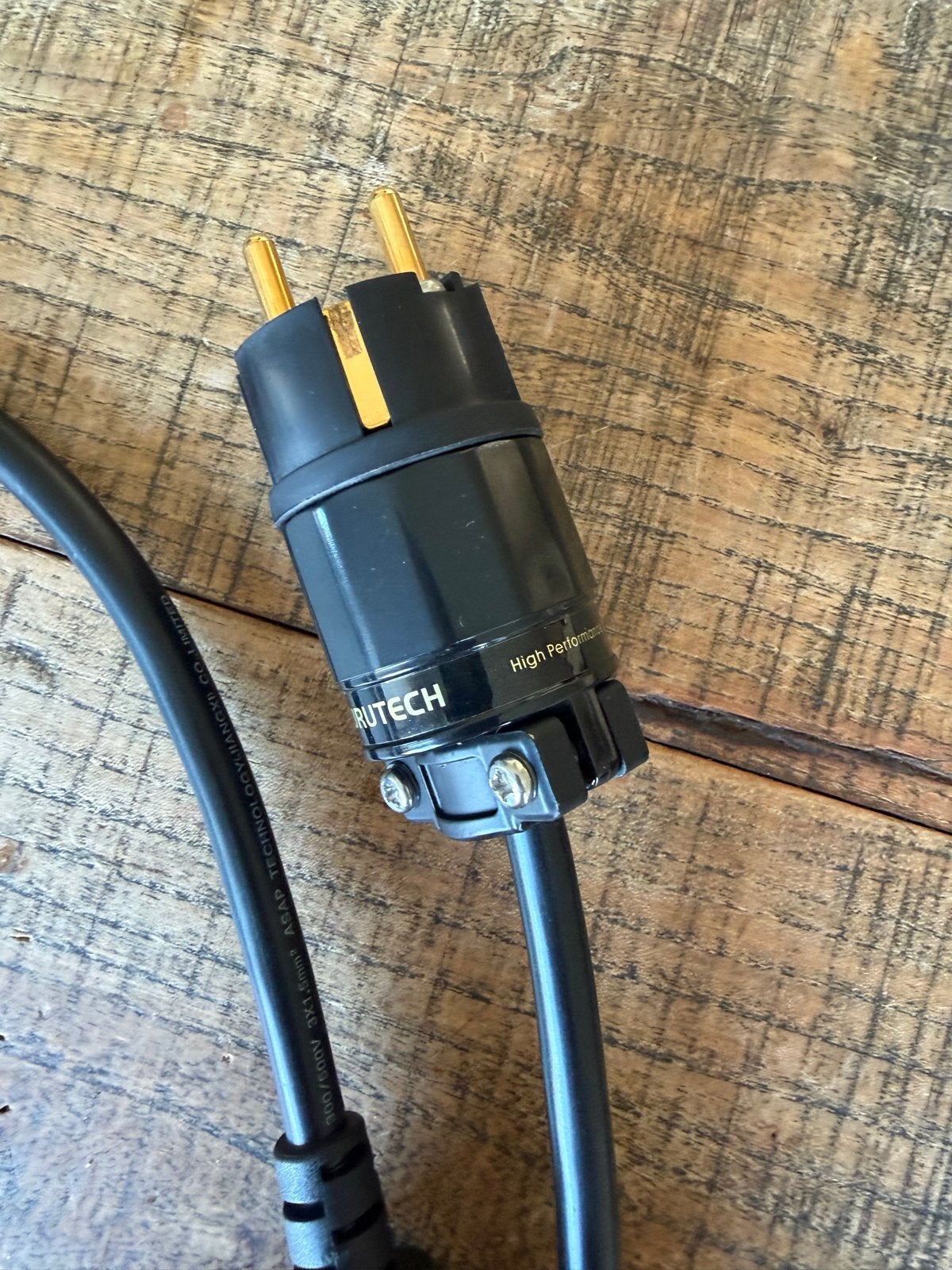 Furutech High Performance Stroomkabel - Zo goed als nieuw, Ophalen of Verzenden, Nieuw, Minder dan 2 meter, Overige kabels
