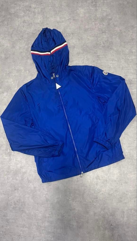 Moncler jas blauw maat 2, Ophalen of Verzenden, Zo goed als nieuw, Maat 48/50 (M), Blauw