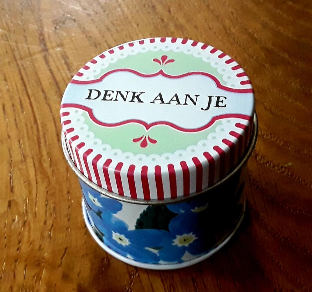Blikje met kaarsje erin en tekst: denk aan je - nieuw, Ophalen of Verzenden, Nieuw, Overige materialen