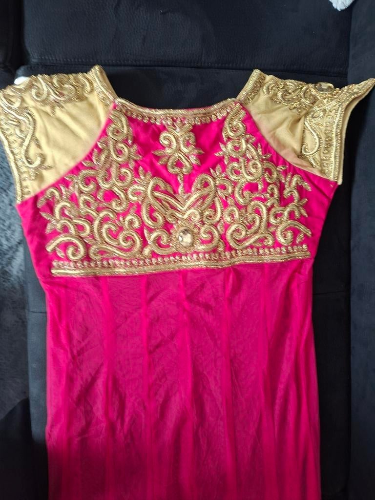 Te koop anarkali roze met goud, Galajurk, Nieuw, Roze, Ophalen