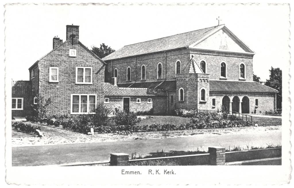 967413 Emmen RK Kerk Drenthe Nette oude kaart Onbeschreven, Ophalen of Verzenden, 1940 tot 1960, Ongelopen, Drenthe