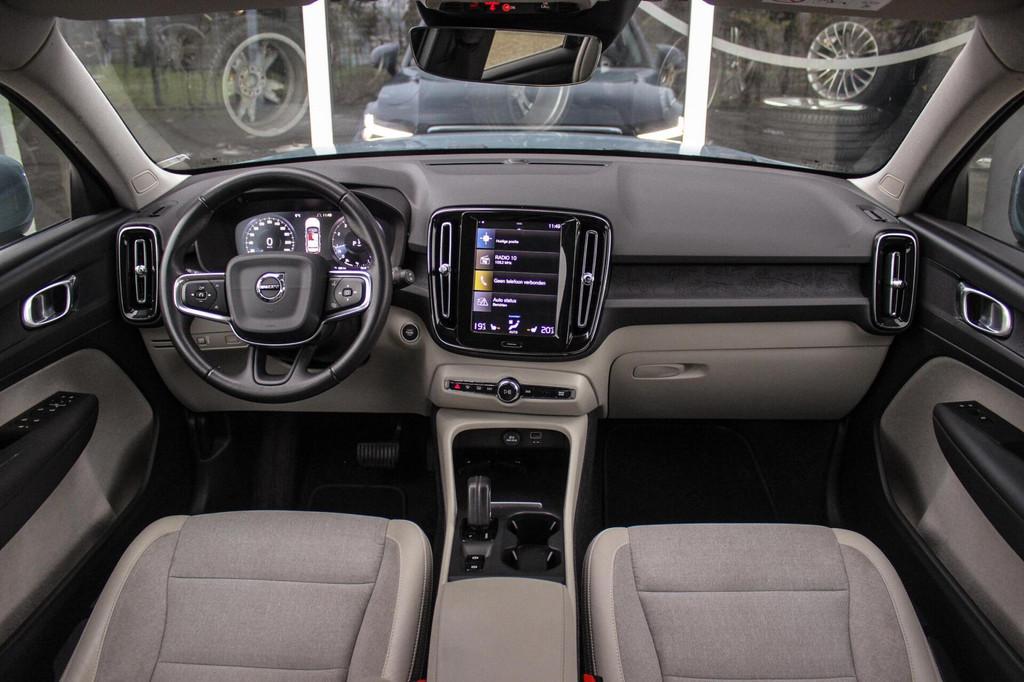 Volvo XC40 1.5 T3 Momentum Pro | NL auto | 2e eigenaar | BTW, Auto's, Volvo, 1525 kg, Gebruikt, Automatische klimaatregeling, Leder en Stof