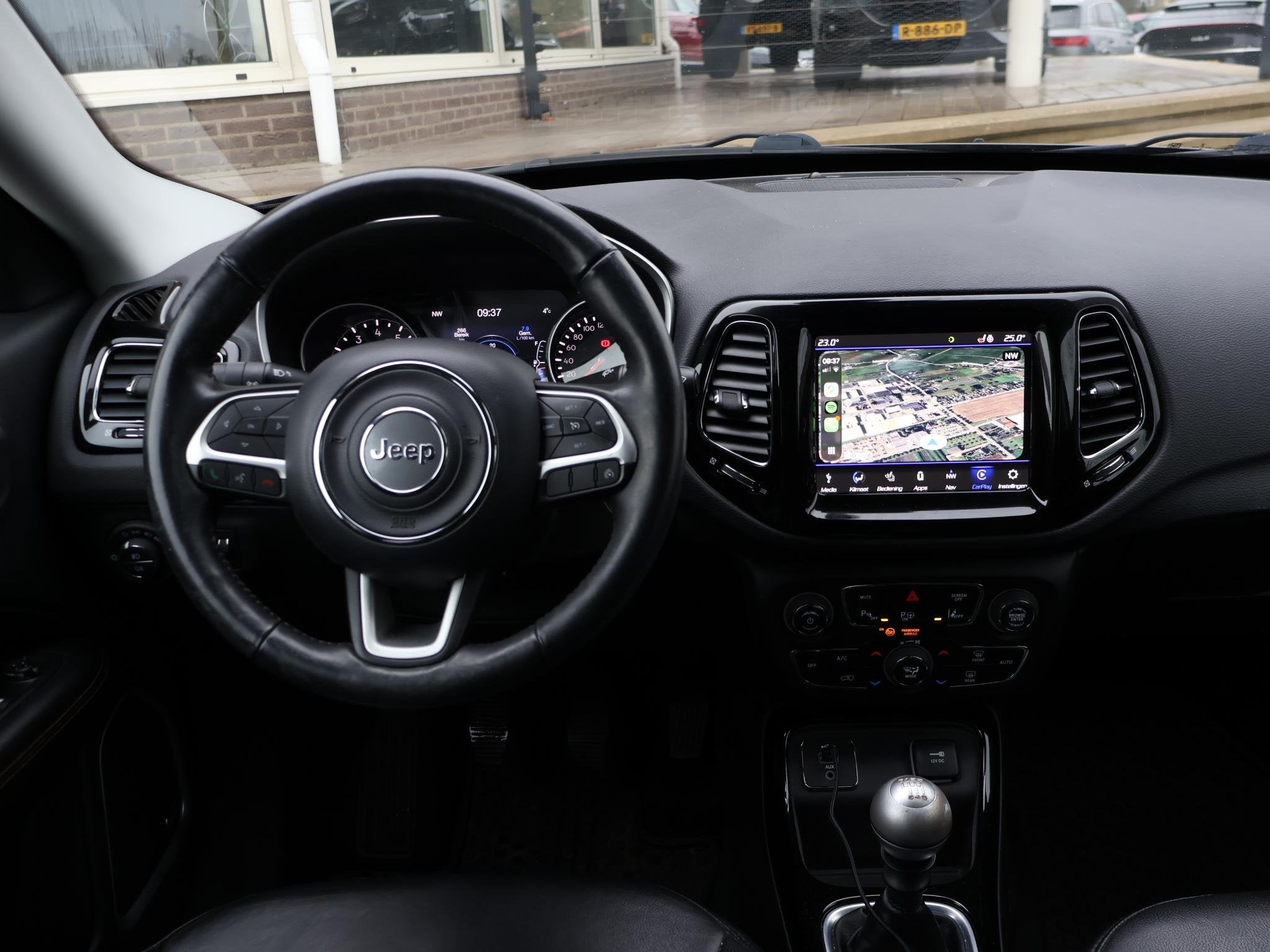Jeep Compass 1.4 140 PK MULTIAIR OPENING EDITION + CAMERA |, Voorwielaandrijving, Gebruikt, 4 cilinders, Handgeschakeld