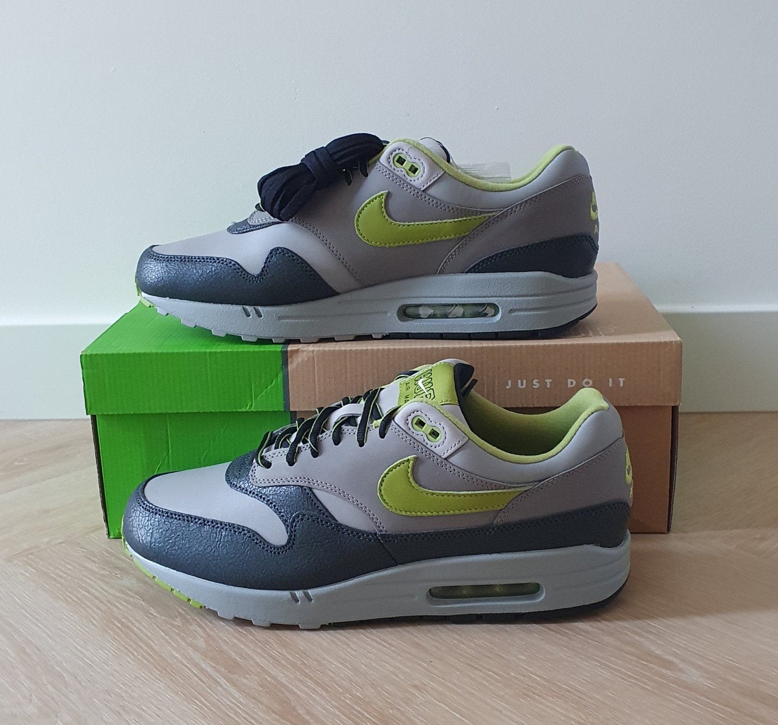 Nike Air Max 1 SP HUF EU 46, Kleding | Heren, Schoenen, Overige kleuren, Verzenden, Nike, Nieuw