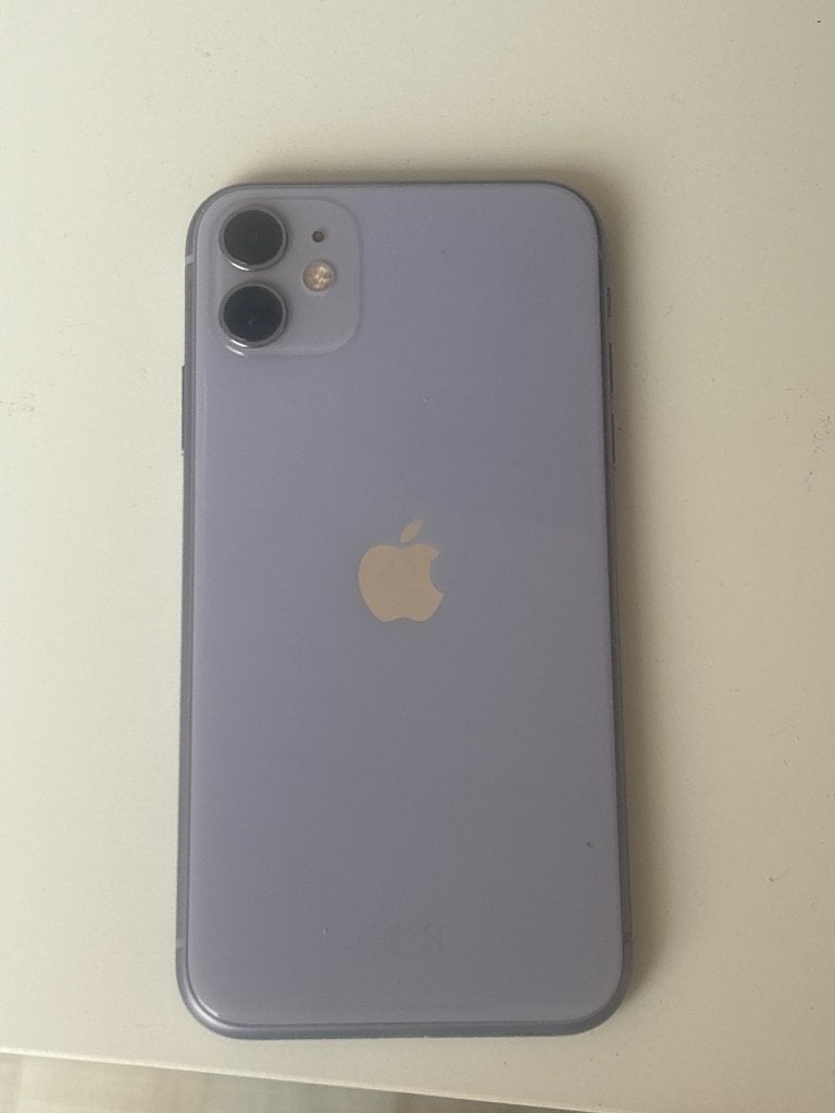 Iphone 11, Gebruikt, 71 %, Paars, 64 GB