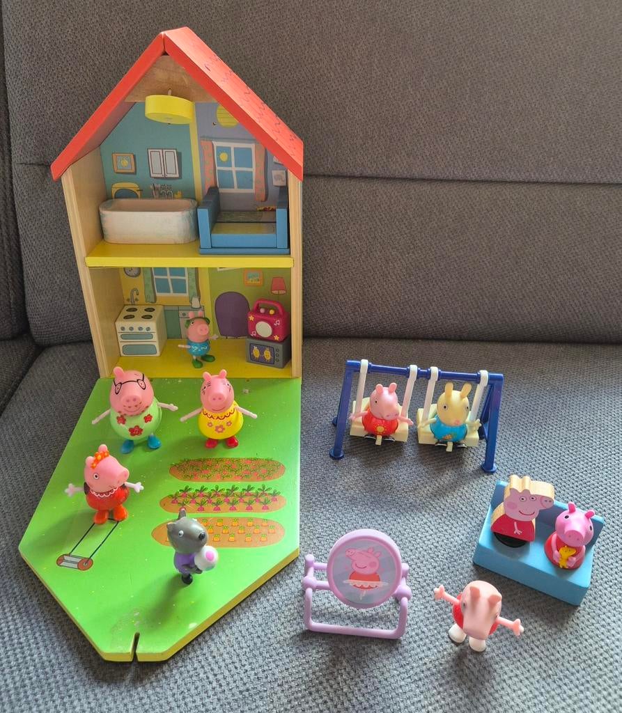Peppa Pig huis met figuurtjes, Ophalen of Verzenden, Gebruikt