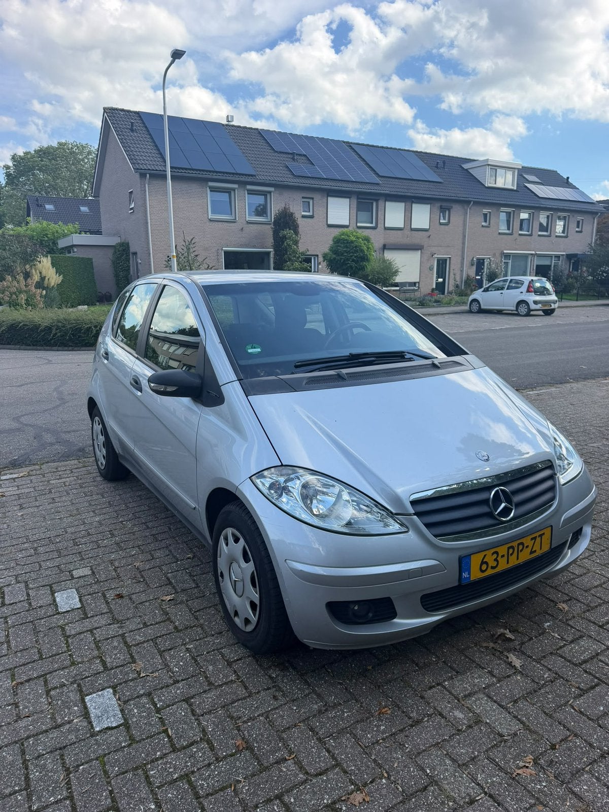 Mercedes-Benz A-Klasse 1.7 A170 5DRS 2004 Grijs, Auto's, 15 km/l, 4 cilinders, 400 kg, 49 €/maand