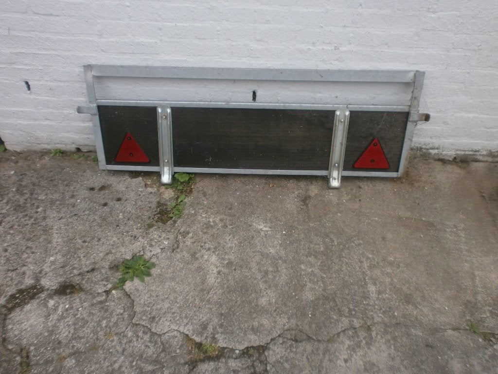 Klep voor een aanhanger, Auto diversen, Ophalen, Gebruikt