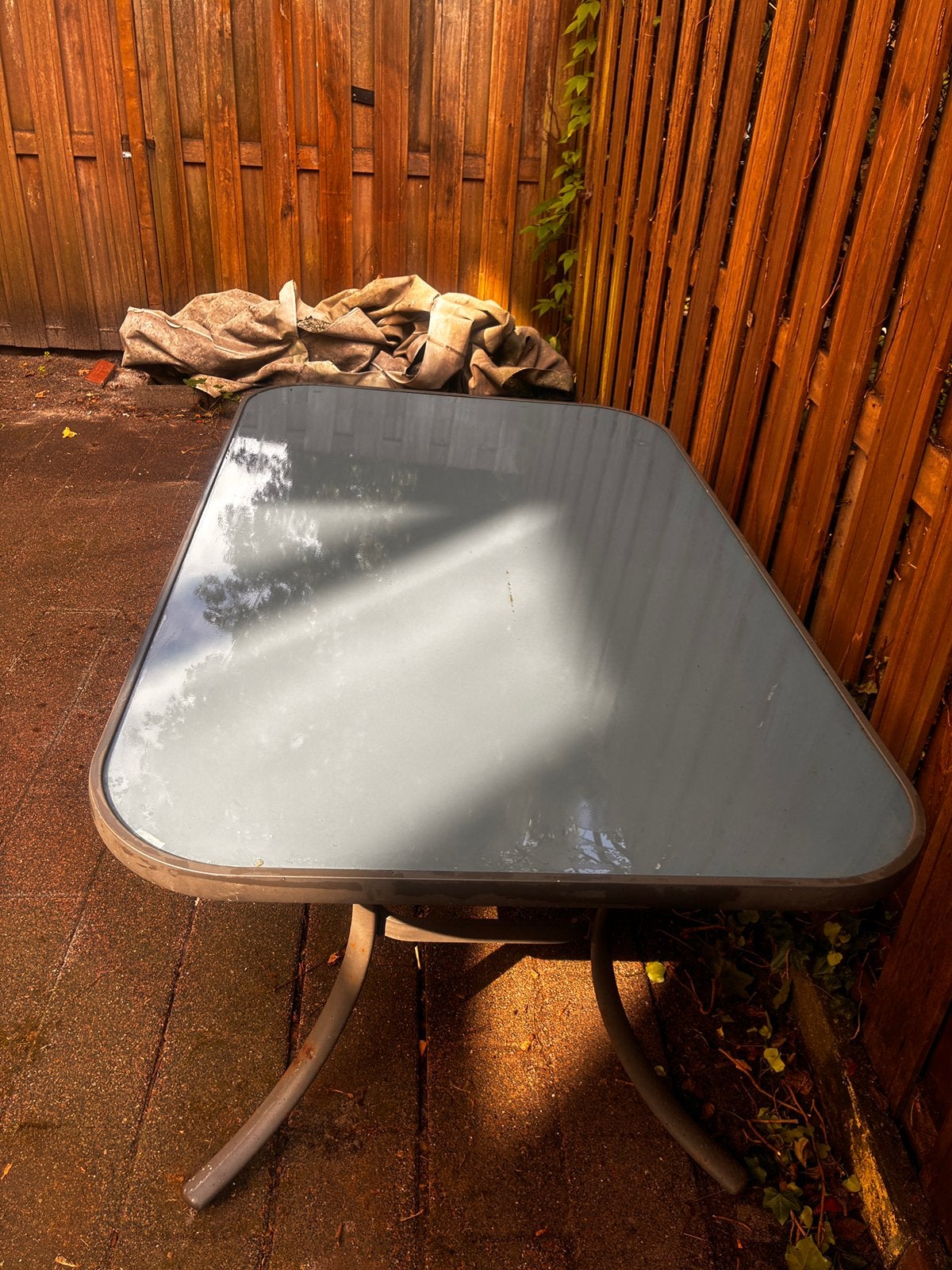Tuintafel metaal - glas - gratis, Ophalen, Gebruikt, Rechthoekig, Metaal