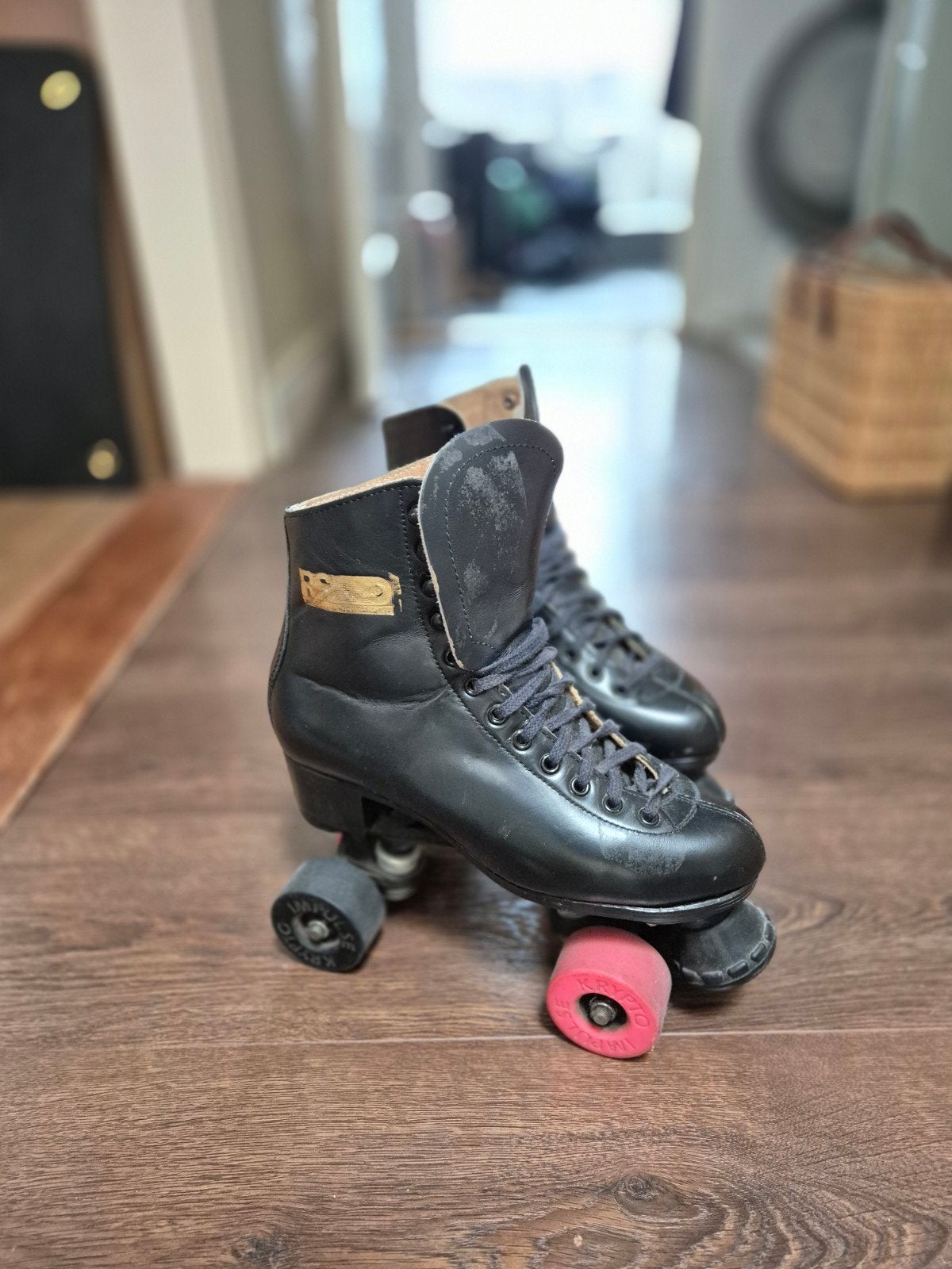 Vintage Zwarte Roller Skates - Maat 38, Ophalen, Gebruikt, Dames