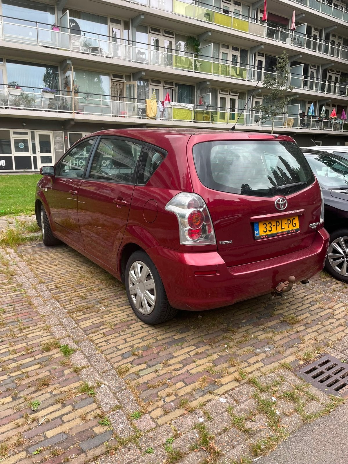 Toyota Corolla Verso 1.8 Vvt-i 7P 2004 Rood, 129 pk, 7 stoelen, Origineel Nederlands, Handgeschakeld