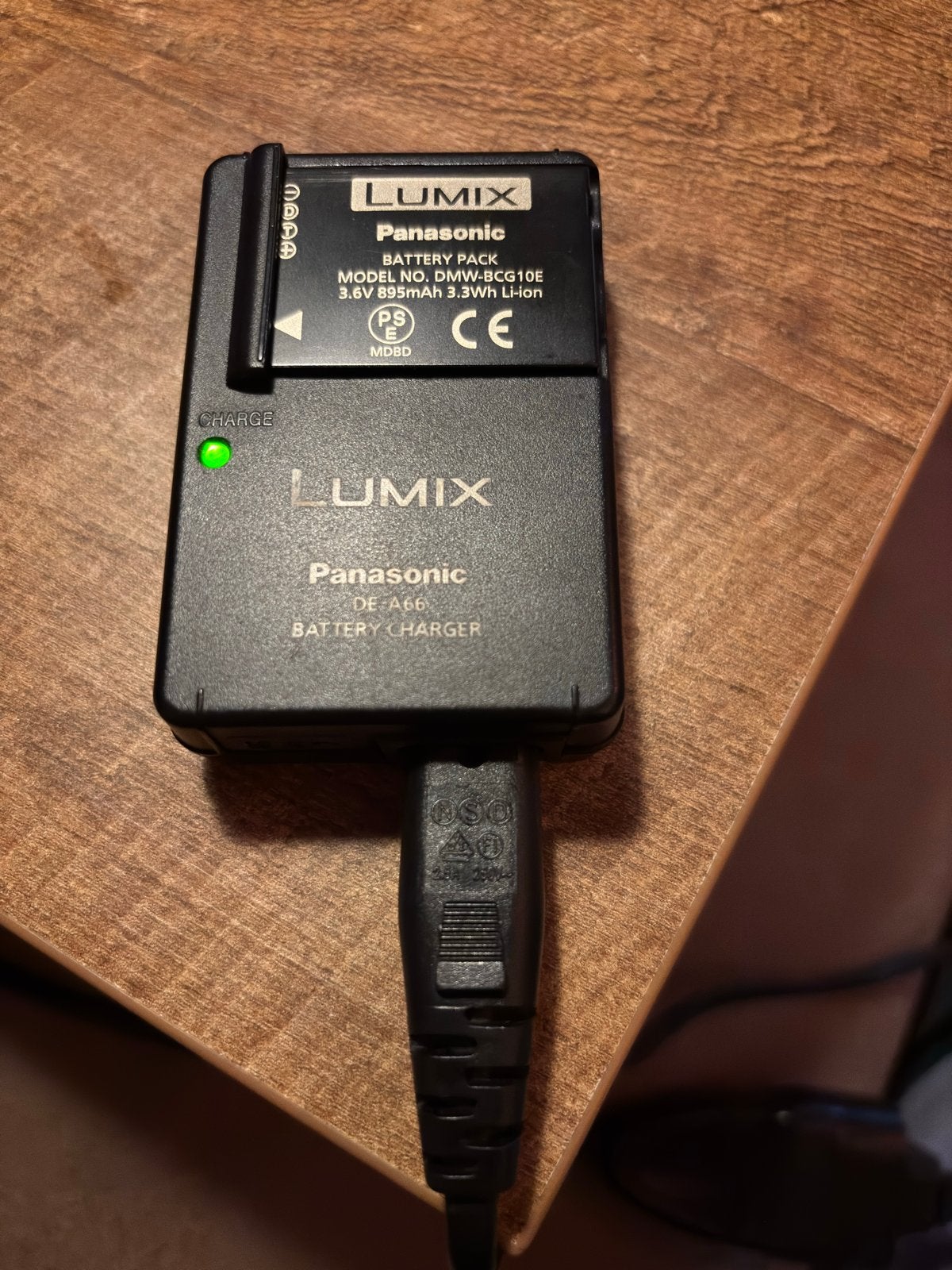 Lumix Panasonic DE-A66 Oplader met 2x DMW-BCG10E Accu's, Ophalen, Gebruikt, Panasonic, Geen optische zoom