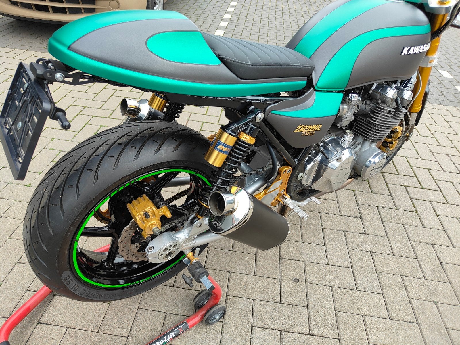 Kawasaki Zephyr 750 Naked Bike, Motoren, 750 cc, 4 cilinders, Gebruikt, Particulier