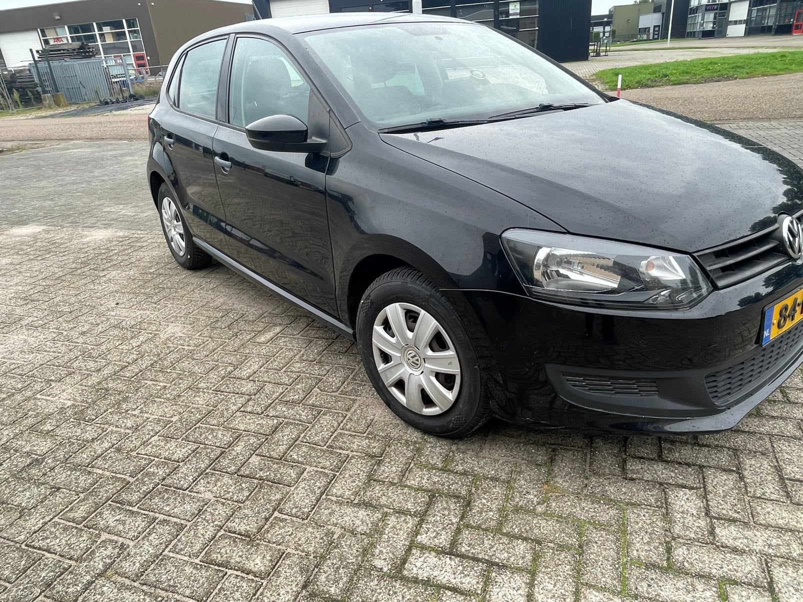 Volkswagen Polo 1.2 6V 44KW 5D My2009 2010 Zwart, Auto's, Voorwielaandrijving, 967 kg, 40 €/maand, Zwart