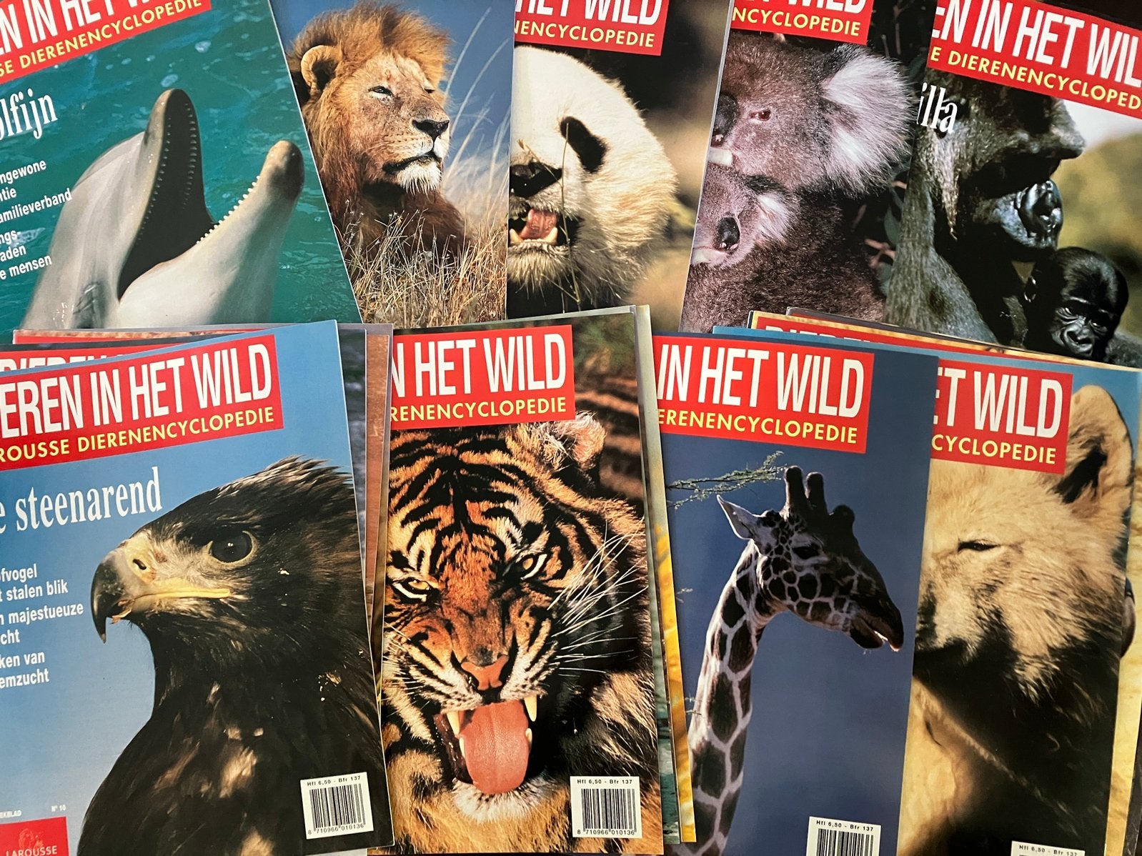 140+ dieren Larousse Dierenencyclopedie, Ophalen of Verzenden, Zo goed als nieuw