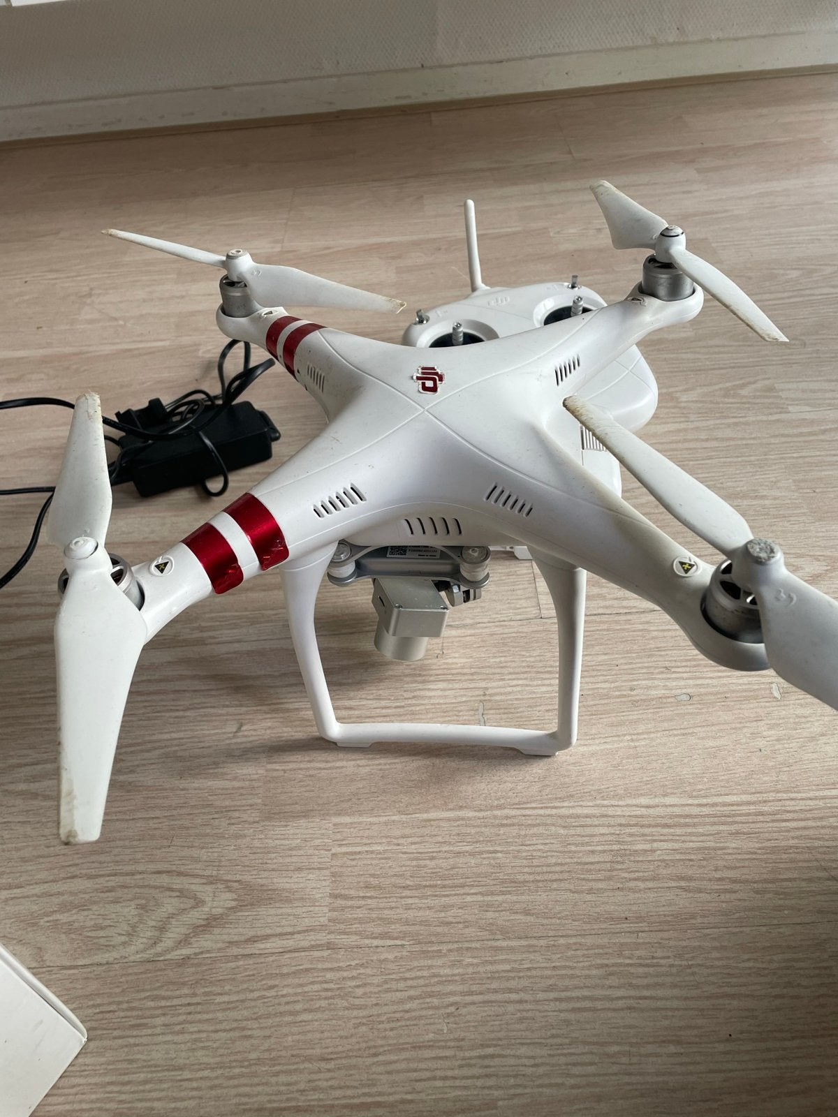 DJI Phantom 3 Standard drone met camera en afstandsbediening, Gebruikt, Cameradrone, 1 tot 5 kilometer, 900 gram tot 4 kilo