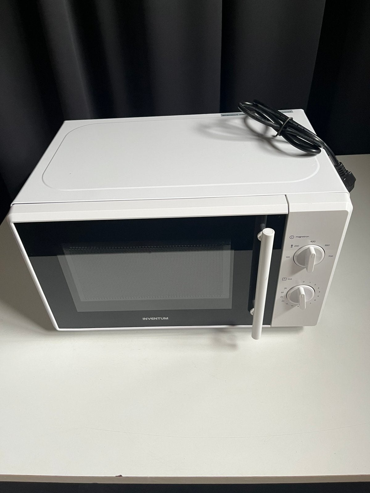 Magnetron Inventum 700w, Ophalen, Hete lucht, Draaiplateau, Magnetron