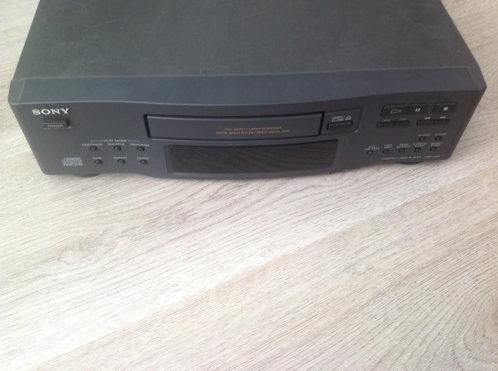 Compact Disc Player= Sony CDP-M33, Ophalen of Verzenden, Zo goed als nieuw, Sony, Draagbaar