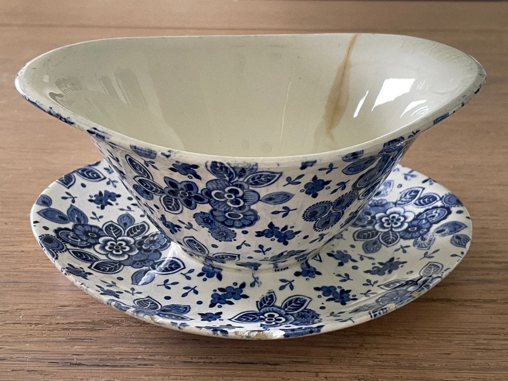 Bijzondere ovale sauskom Beatrix blauw Societe Ceramique, Ophalen of Verzenden