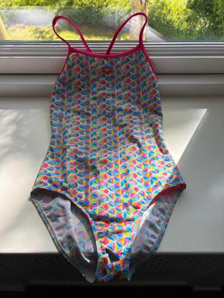 Badpak (wedstrijd)zwemmen Arena Starfish Lightdrop maat 152, Kinderen en Baby's, Kinderkleding | Kinder-zwemkleding, Meisje, Badpak